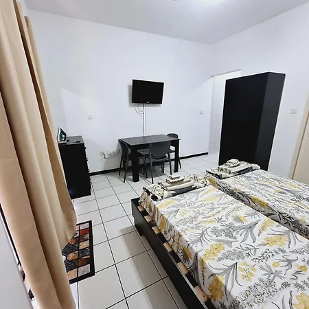 Lovely Paceville G
