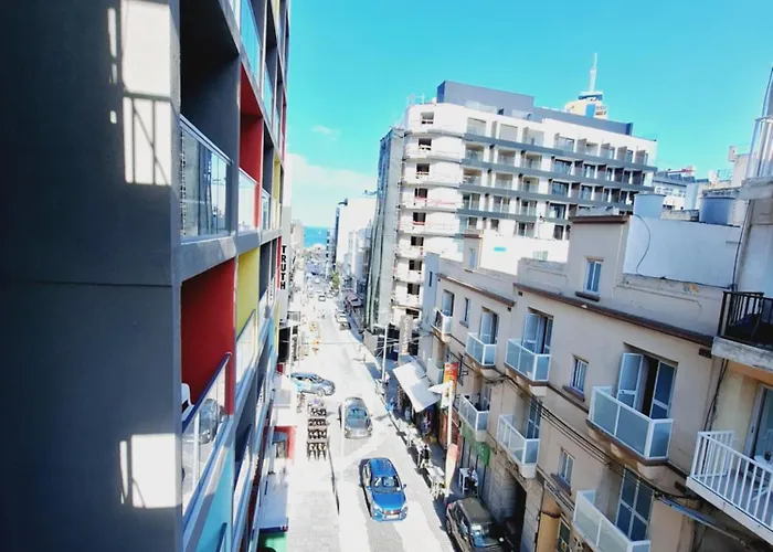 Lovely Paceville G *